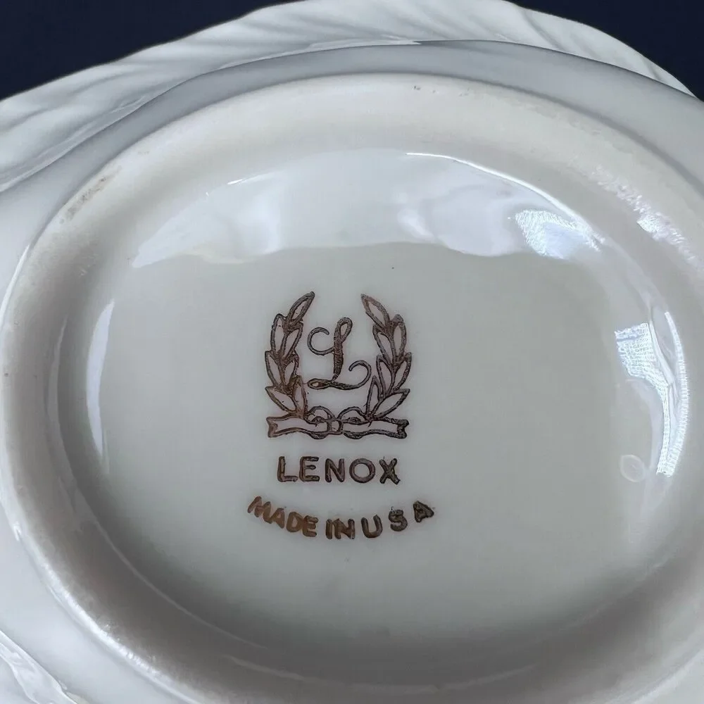 Set of 2 Lenox China Dove Bird Shaped Nut Bowls Candy Dish Ivory Cream Gold Trim - Picture 7 of 8